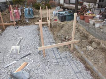 埼玉県鴻巣市・庭リフォーム工事・室内浴室リフォーム工事